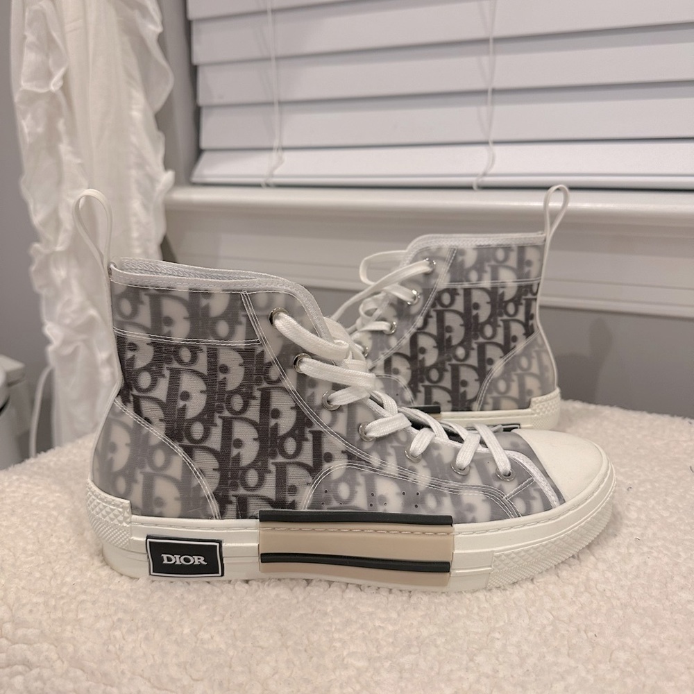 Dior B23 High-Top Sneaker